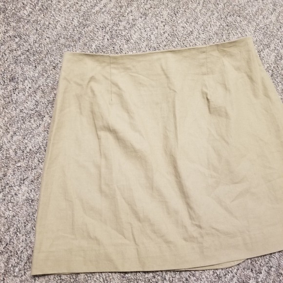 Altar'd state Wrap Mini skirt buttons side olive green size large - Picture 6 of 10